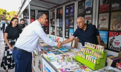 İzmir Bornova'da edebiyat rüzgarı sona erdi