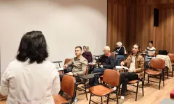 SAMEK'le 7'den 70'e herkes yeni bir dil öğreniyor