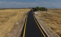 Samsat Göltarla köyünde yol çalışması tamamlandı