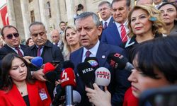 YENİ Parti, Genel Kurul Salonu'nu terk etti... Özgür Özel: 'Partimize darbe yapan birini dinlemeye harcayacak vaktimiz yok'