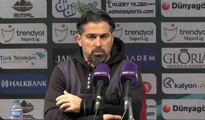 İlhan Palut: "Skora gitmenin kolay olmadığı bir saha ile karşı karşıyaydık"