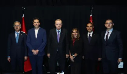 Cumhurbaşkanı Erdoğan, SpaceX yöneticilerini kabul etti