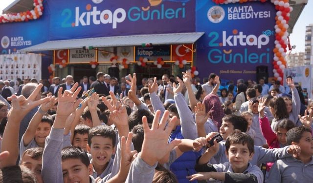 Kahta 2. Kitap Günleri'nde yoğun ilgi: Salonlar doldu, ziyaret saatleri uzatıldı