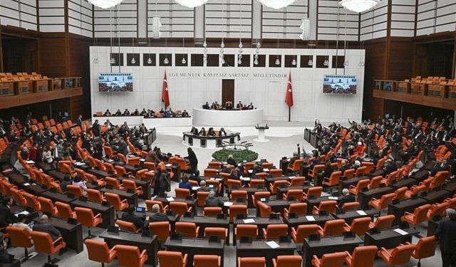 TBMM'de yoğun hafta: Fon mağdurlarına ödeme, KİT denetimleri ve Kızılay teklifi gündemde