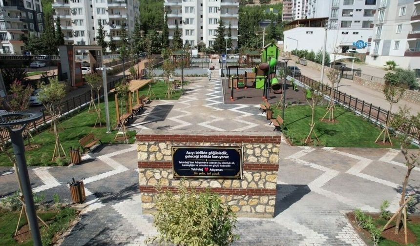 Cumhuriyet Mahallesi'ne 3 bin metrekarelik yeni park: 'Tekirdağ Deprem Anı Parkı' tamamlandı - Videolu Haber