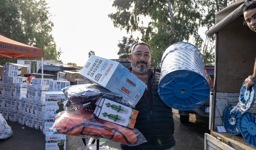Mersin Büyükşehir Erdemli ve Silifkede 865 Üreticiye Destek Sağladı