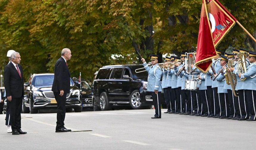 Erdoğan'dan yeni anayasa çağrısı: 'Kolları sıvamak herkes için gerçek bir samimiyet sınavıdır'
