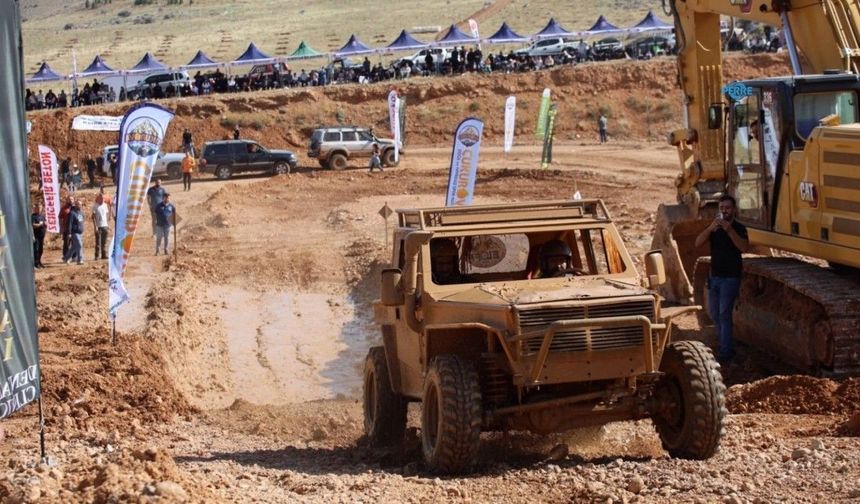 Perre Offroad Kulübü, Elbistan Offroad Şenlikleri'nde Adıyaman'ı temsil etti