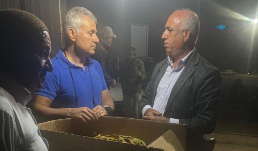Yaşar Özkan tütün alım tesislerini ziyaret etti: 'Üreticilerimizin emeği karşılıksız kalmamalı'