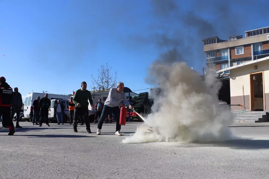 İstanbul Maltepe'de afetlere karşı seferberlik sürüyor