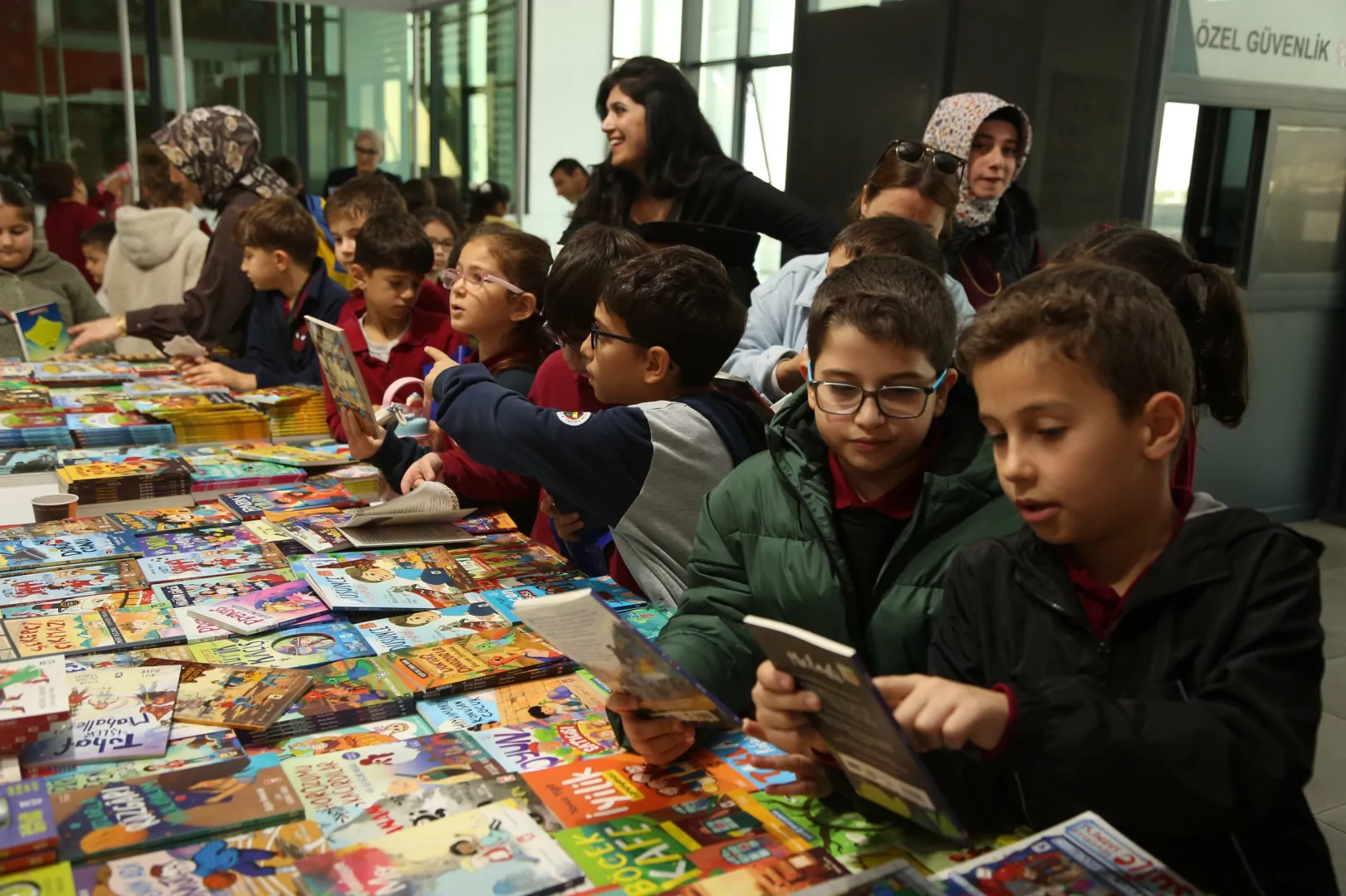 Kocaeli'de Çayırova Kitap Günleri'ne yoğun ilgi