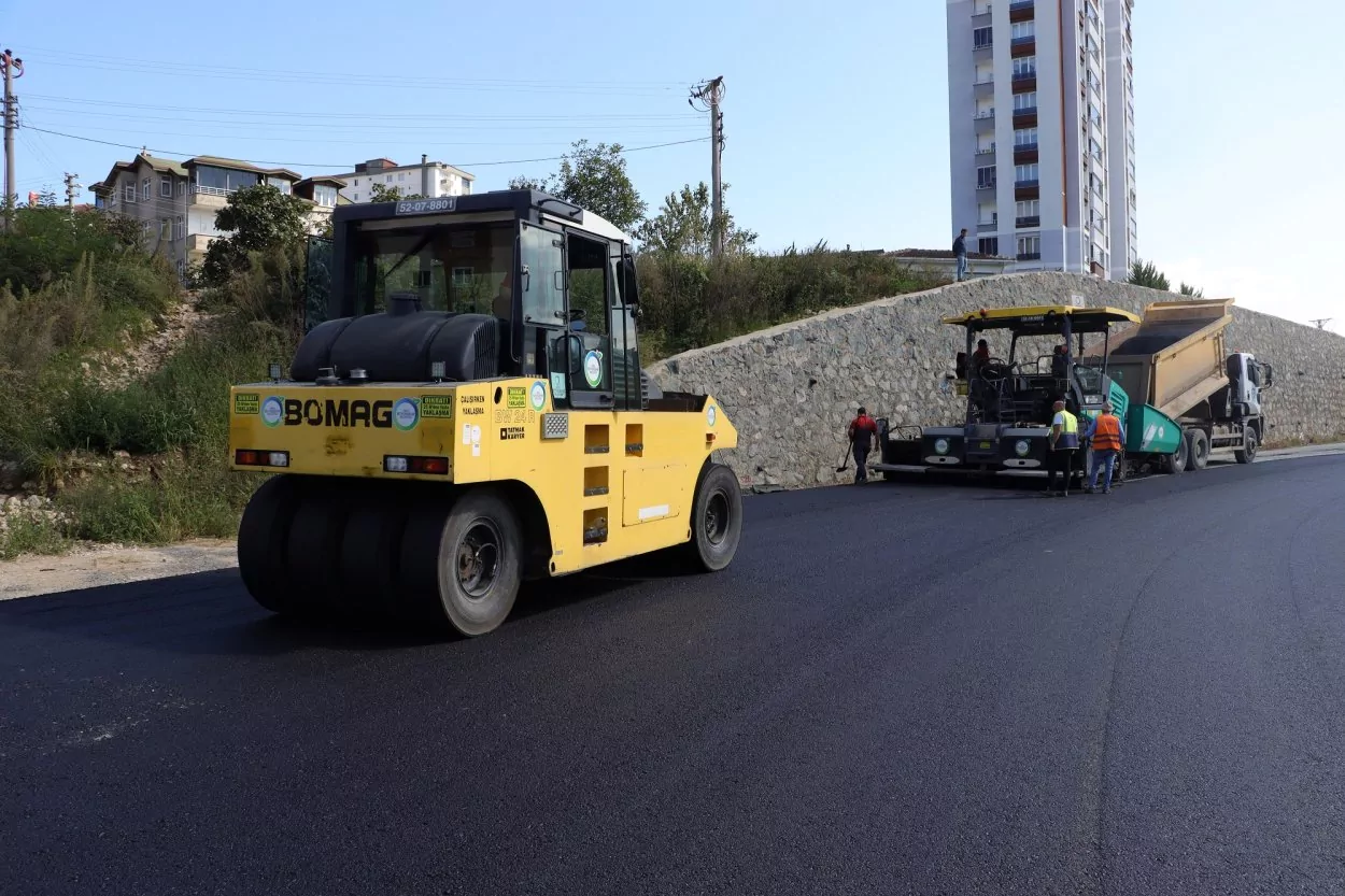 Ordu Fatsa'da asfalt mesaisi devam ediyor